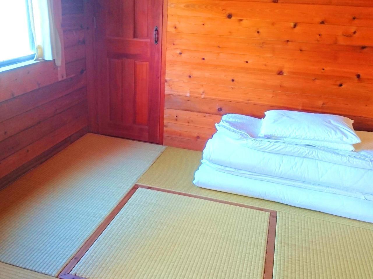 Private Beach House Motobu Exterior photo
