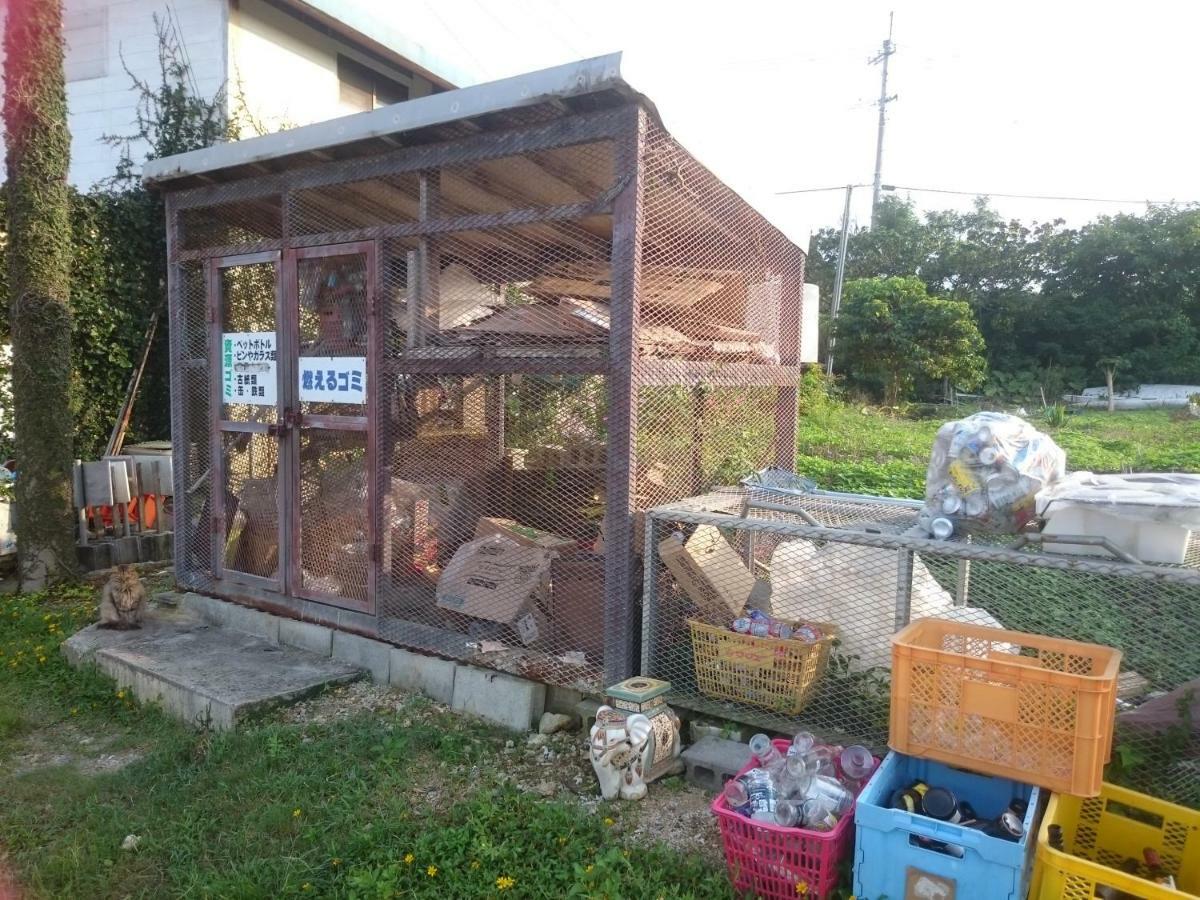 Private Beach House Motobu Exterior photo